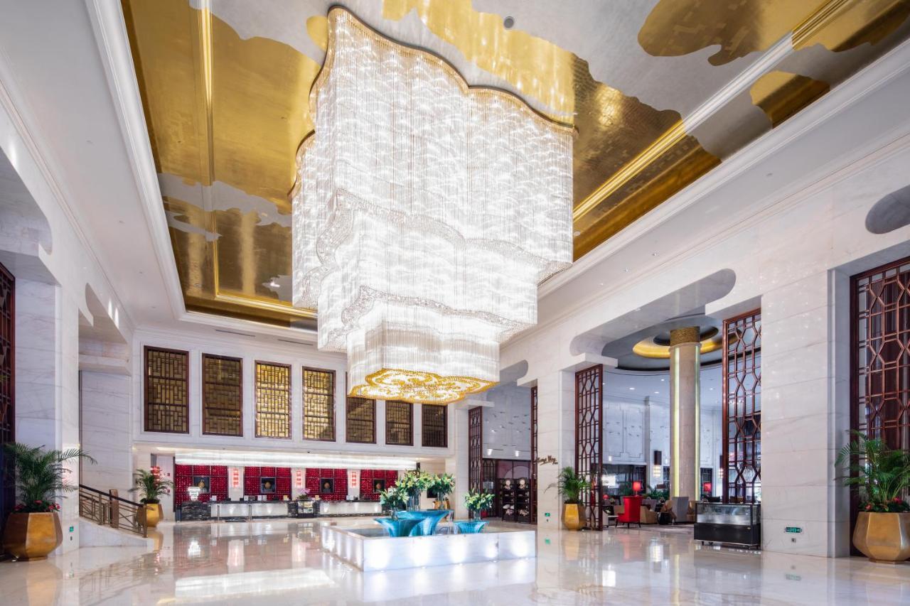 Wyndham Grand Plaza Royale Colorful Yunnan Hotell Kunming Eksteriør bilde