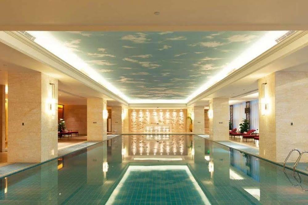 Wyndham Grand Plaza Royale Colorful Yunnan Hotell Kunming Eksteriør bilde